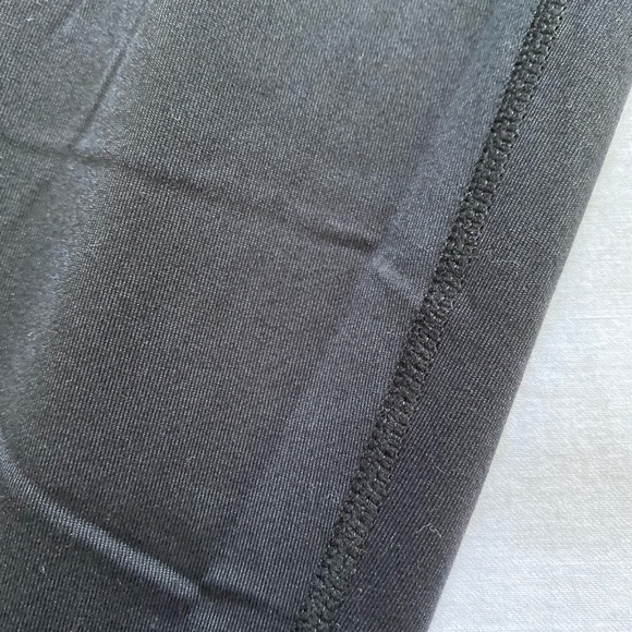 Black Gym athletic leggings - Picture 4 of 4